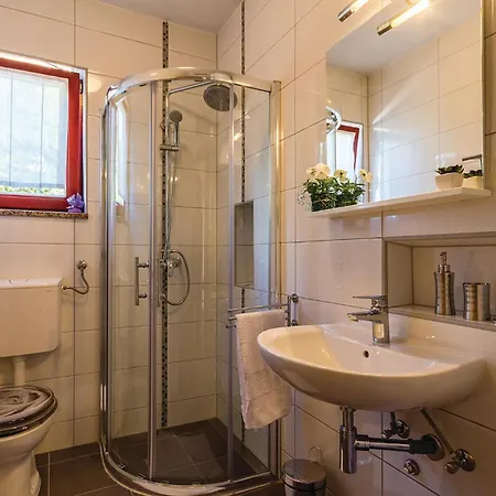 2 Bedroom Stunning In Pavicini *